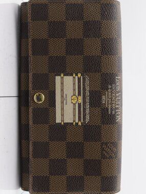 EUC Louis Vuitton Damier Ebene Trunk Wallet